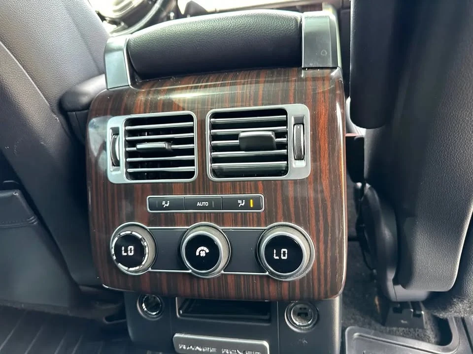 2016 Land Rover Range Rover L405 - Image 11 of 20
