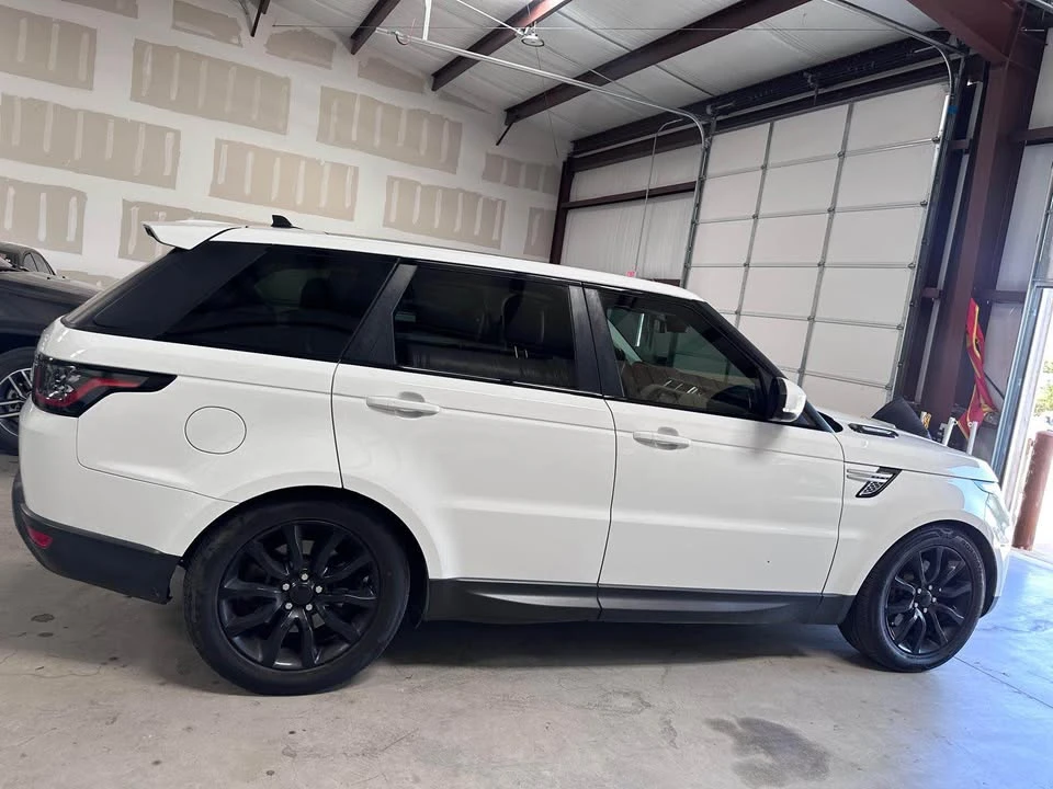 2016 Land Rover Range Rover L405 - Image 5 of 14