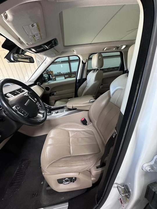 2016 Land Rover Range Rover L405 - Image 11 of 14