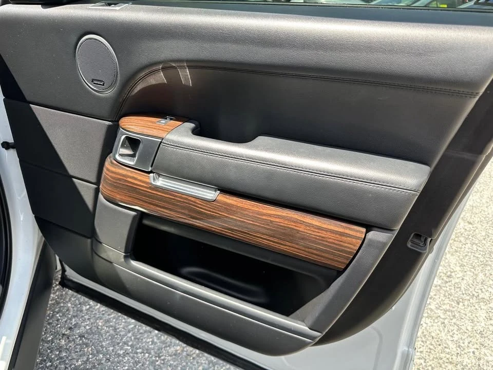 2016 Land Rover Range Rover L405 - Image 13 of 20