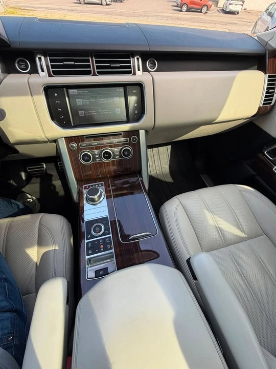 2016 Land Rover Range Rover L405 - Image 15 of 17