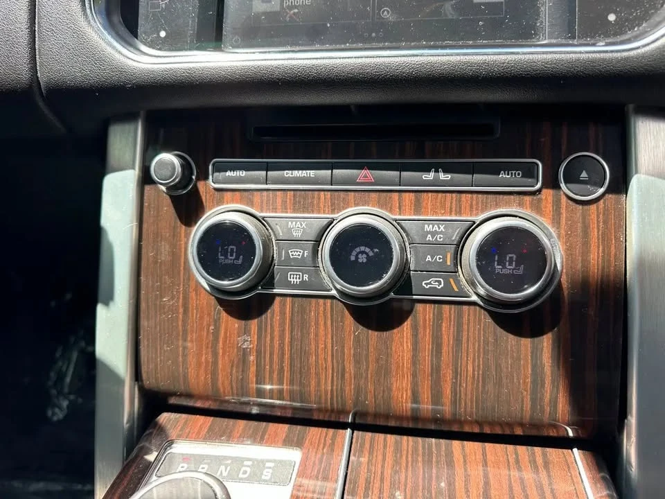 2016 Land Rover Range Rover L405 - Image 17 of 20
