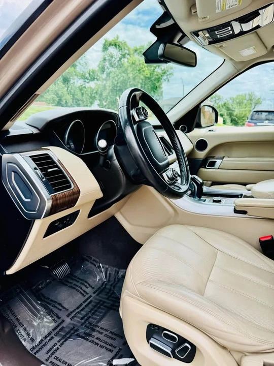 2016 Land Rover Range Rover L405 - Image 7 of 18
