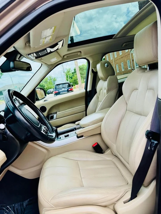 2016 Land Rover Range Rover L405 - Image 12 of 18