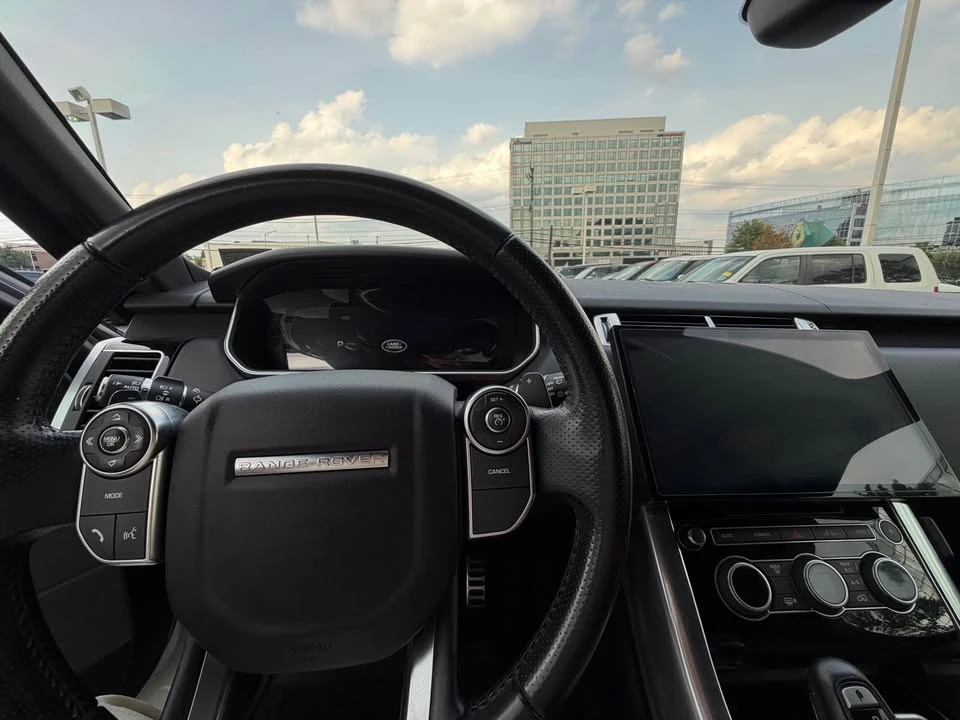 2016 Land Rover Range Rover L405 - Image 13 of 19
