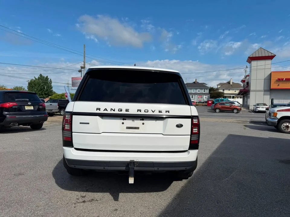 2016 Land Rover Range Rover L405 - Image 4 of 17