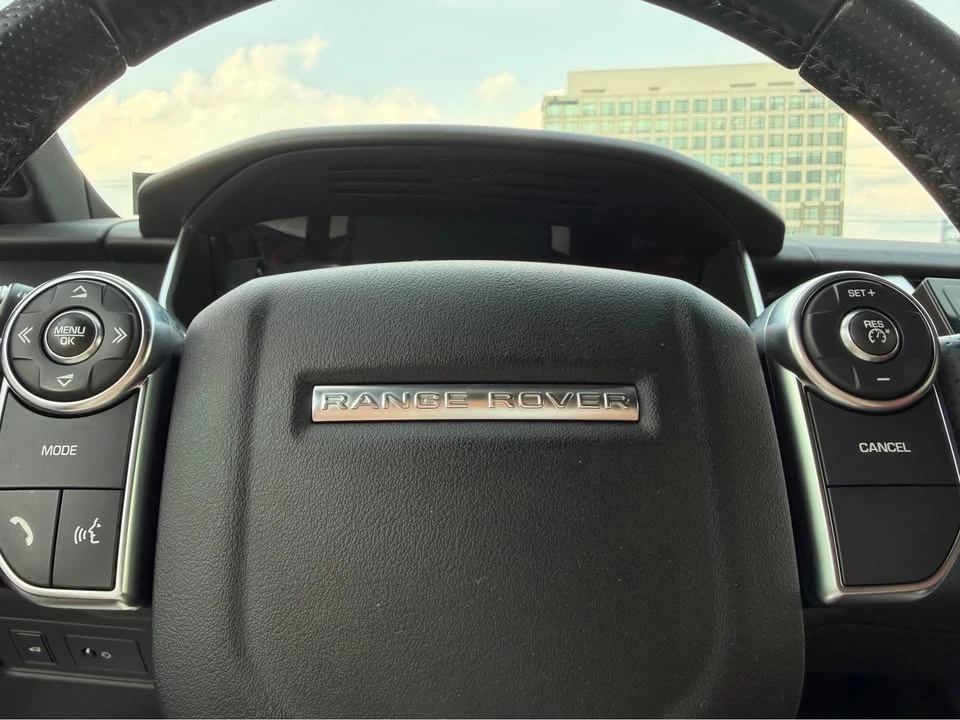2016 Land Rover Range Rover L405 - Image 17 of 19