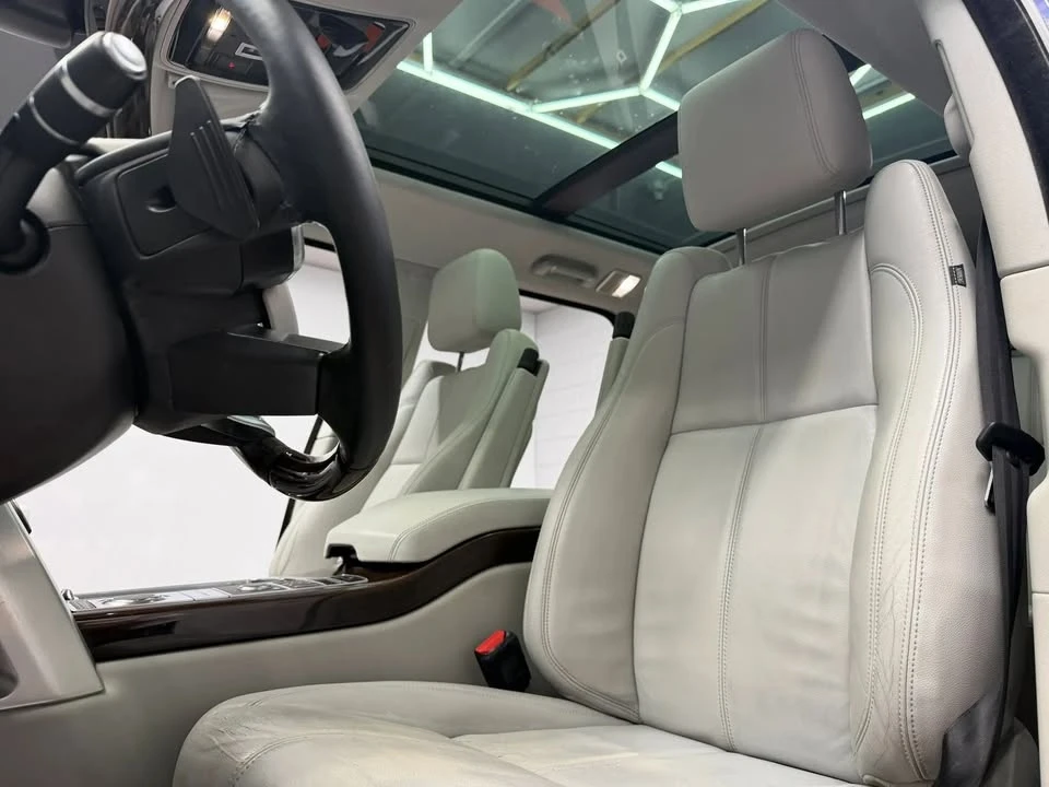 2016 Land Rover Range Rover L405 - Image 14 of 20
