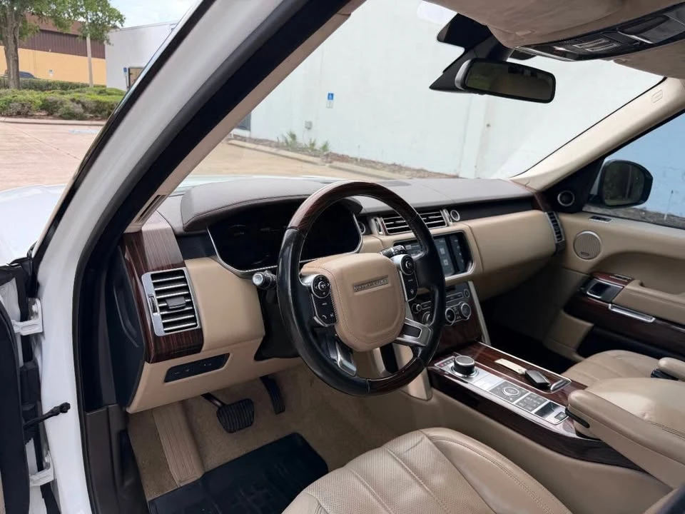 2016 Land Rover Range Rover L405 - Image 13 of 20