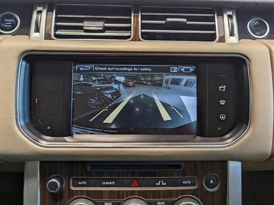 2016 Land Rover Range Rover L405 - Image 11 of 20