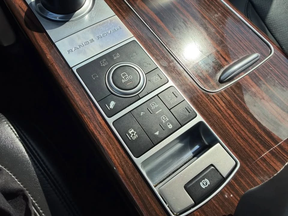 2016 Land Rover Range Rover L405 - Image 19 of 20