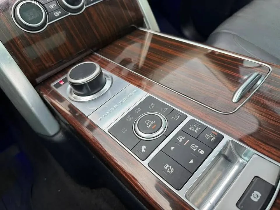 2016 Land Rover Range Rover L405 - Image 13 of 20