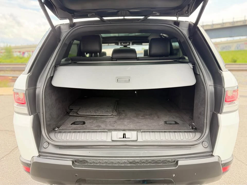 2016 Land Rover Range Rover L405 - Image 12 of 15