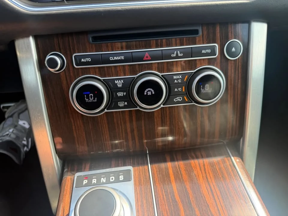 2016 Land Rover Range Rover L405 - Image 16 of 20