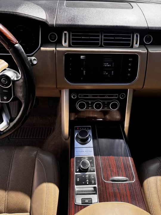 2016 Land Rover Range Rover L405 - Image 14 of 15