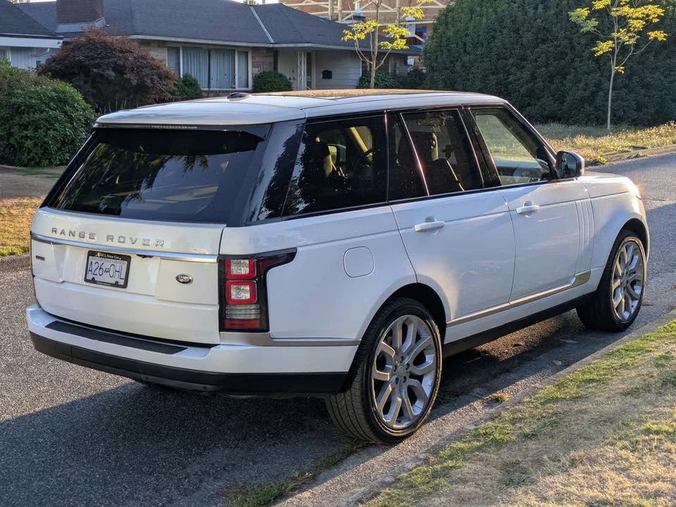2016 Land Rover Range Rover L405 - Image 6 of 17