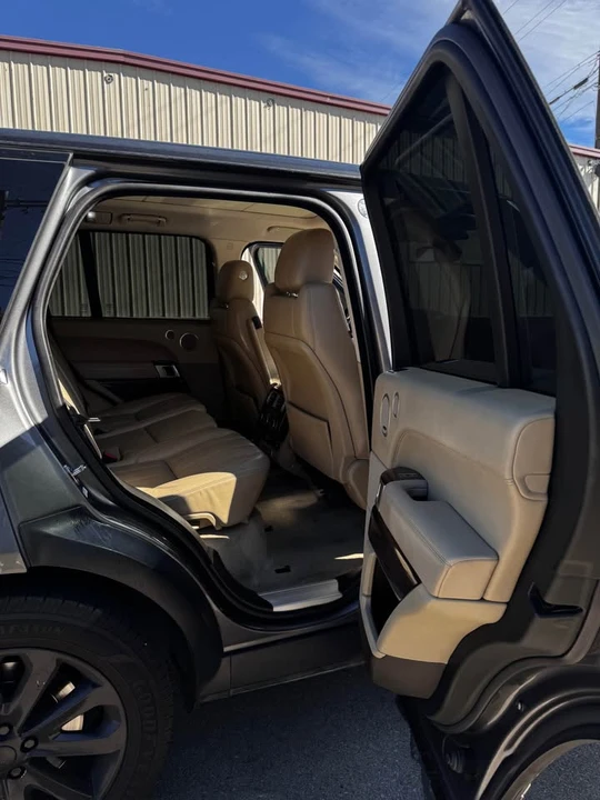 2016 Land Rover Range Rover L405 - Image 11 of 15
