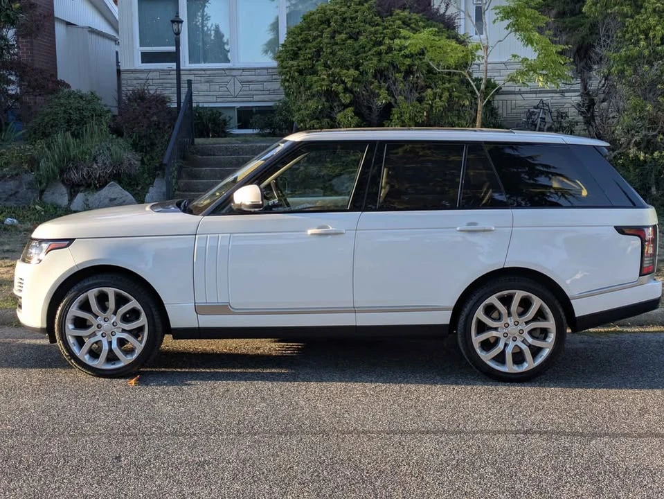 2016 Land Rover Range Rover L405 - Image 4 of 17