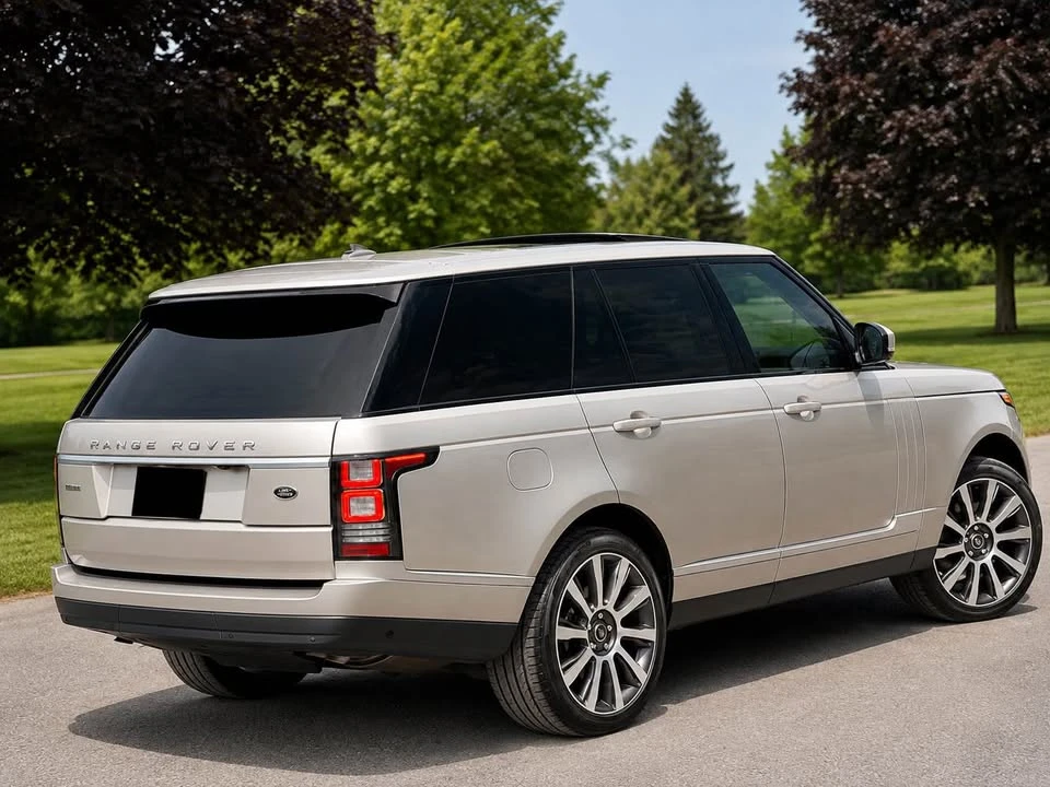 2016 Land Rover Range Rover L405 - Image 12 of 19