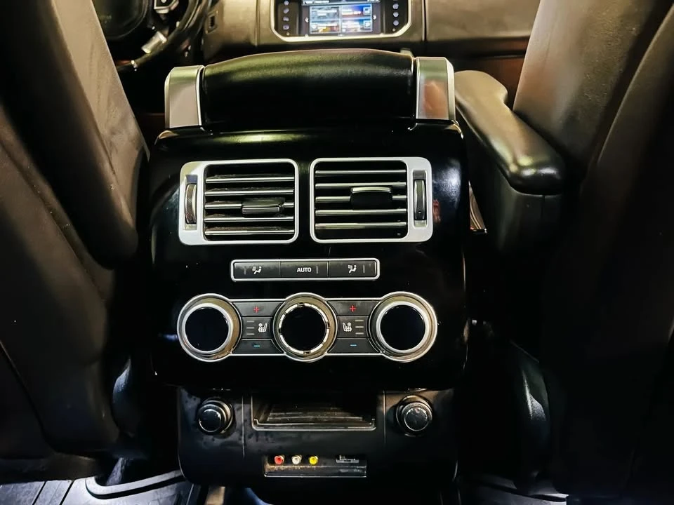 2016 Land Rover Range Rover L405 - Image 13 of 20