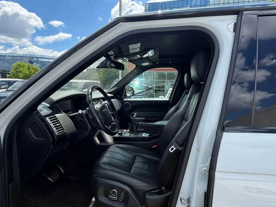 2016 Land Rover Range Rover L405 - Image 6 of 13