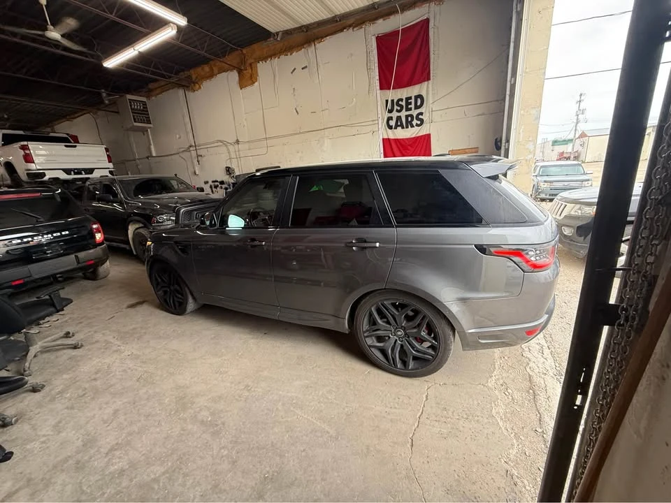 2016 Land Rover Range Rover L405 - Image 4 of 10