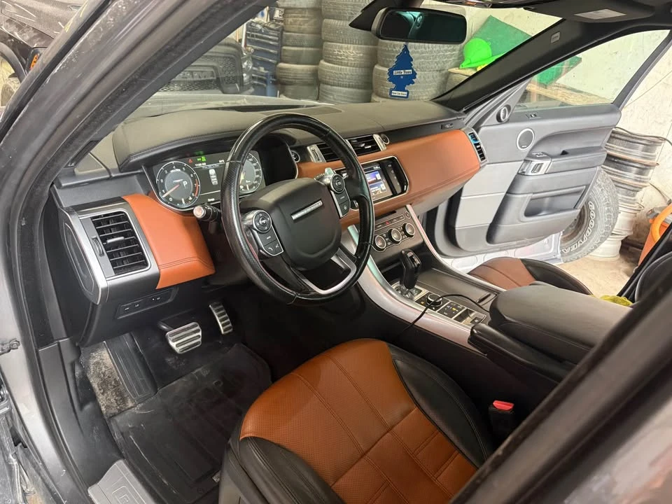 2016 Land Rover Range Rover L405 - Image 9 of 10