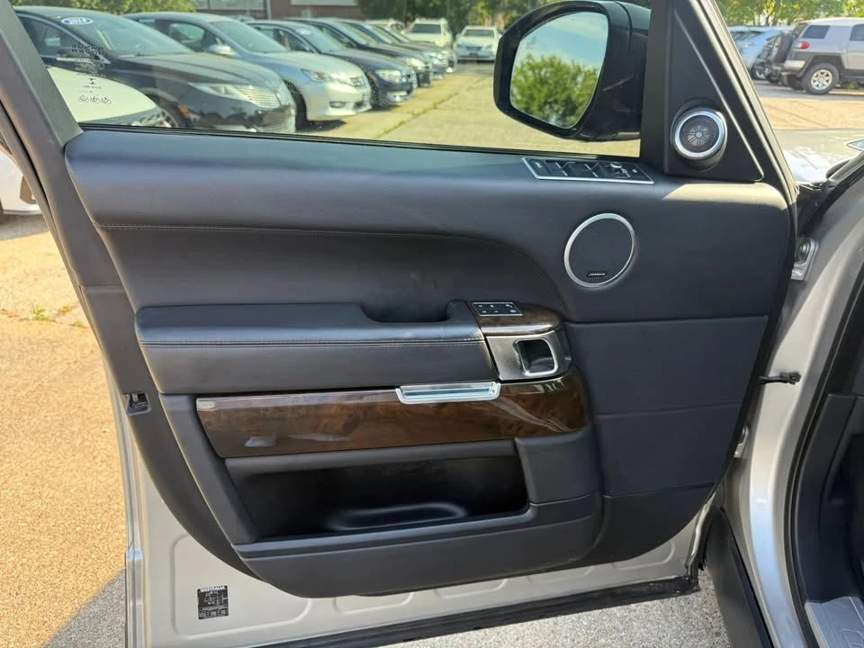 2016 Land Rover Range Rover L405 - Image 16 of 19