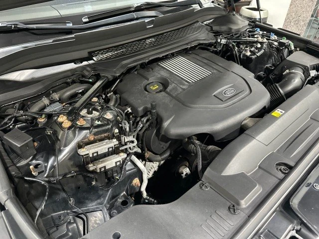 2016 Land Rover Range Rover L405 - Image 9 of 20