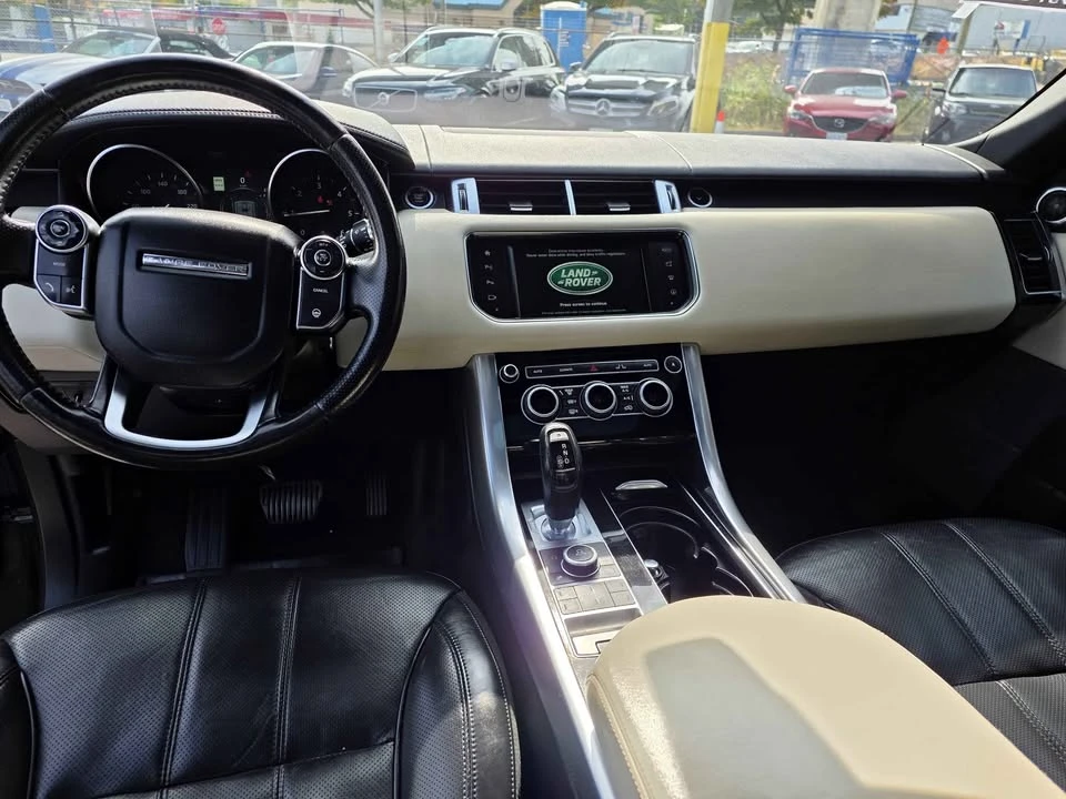 2016 Land Rover Range Rover L405 - Image 13 of 20