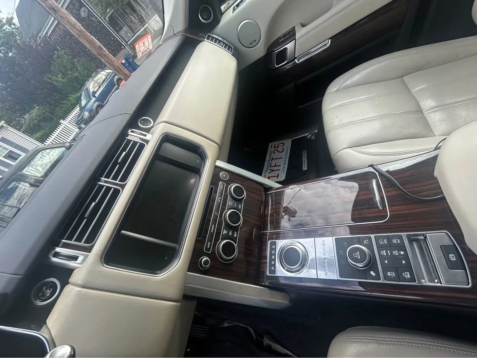 2016 Land Rover Range Rover L405 - Image 14 of 15