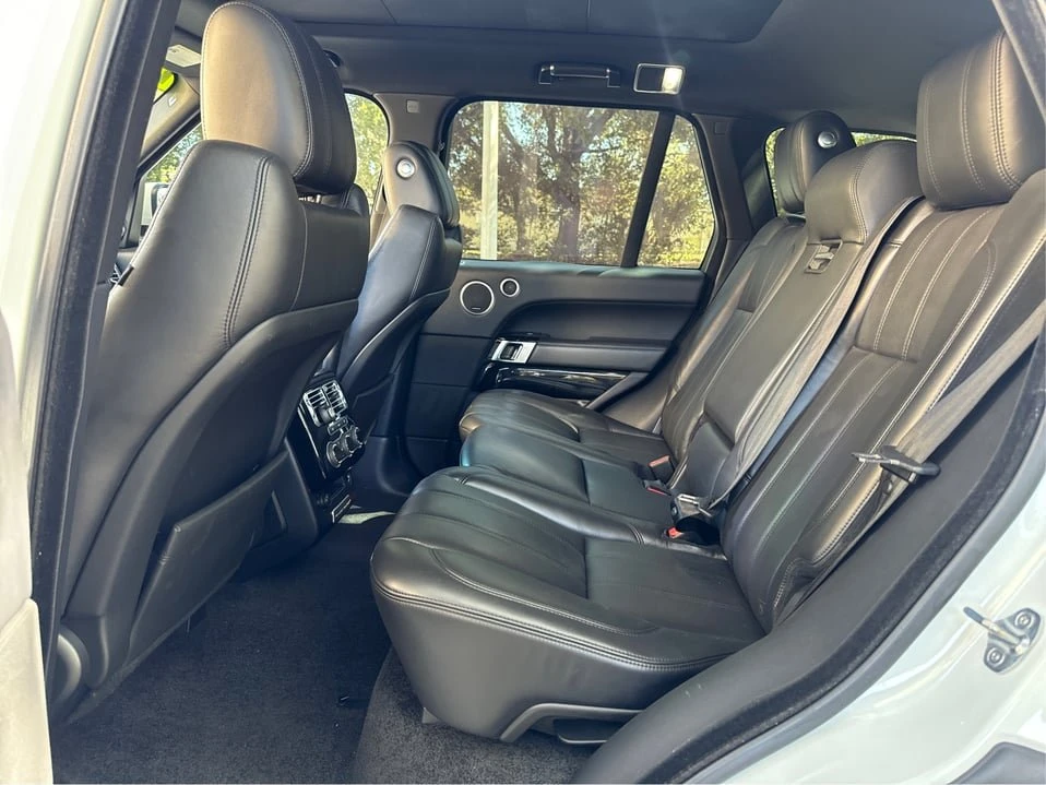 2016 Land Rover Range Rover L405 - Image 10 of 19