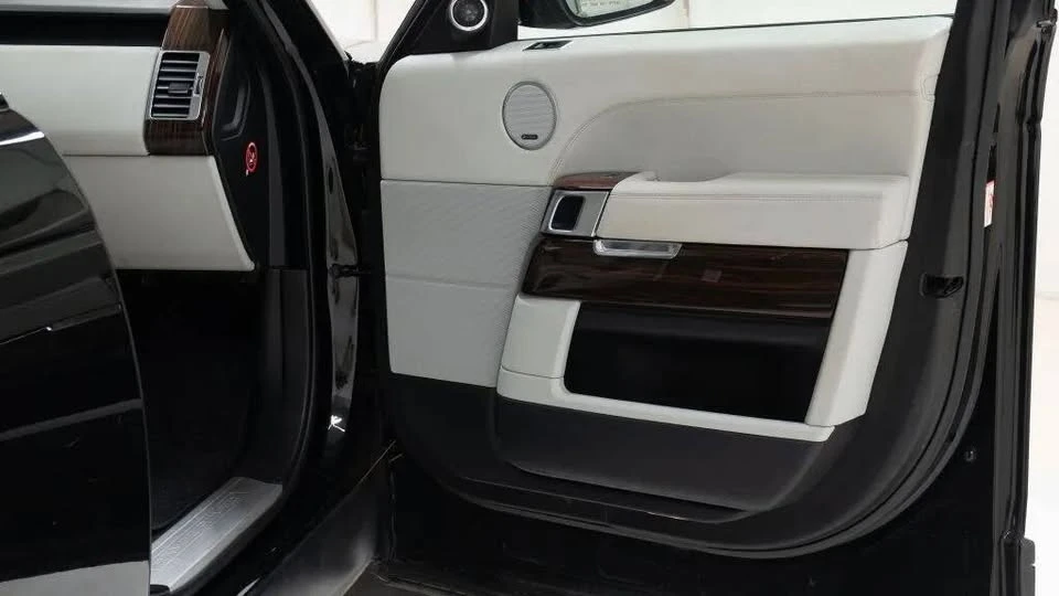 2016 Land Rover Range Rover L405 - Image 19 of 20