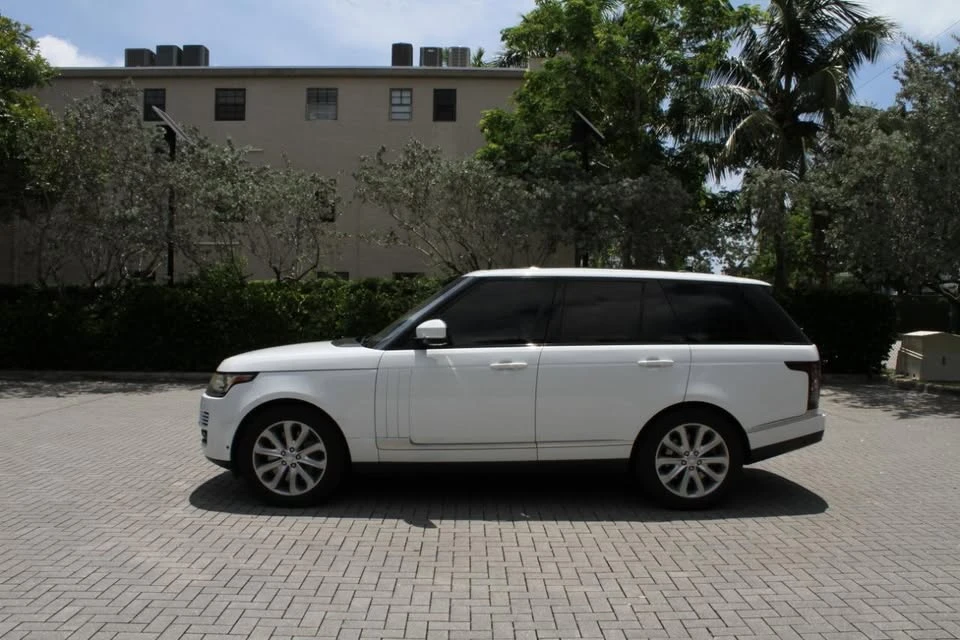 2016 Land Rover Range Rover L405 - Image 2 of 16
