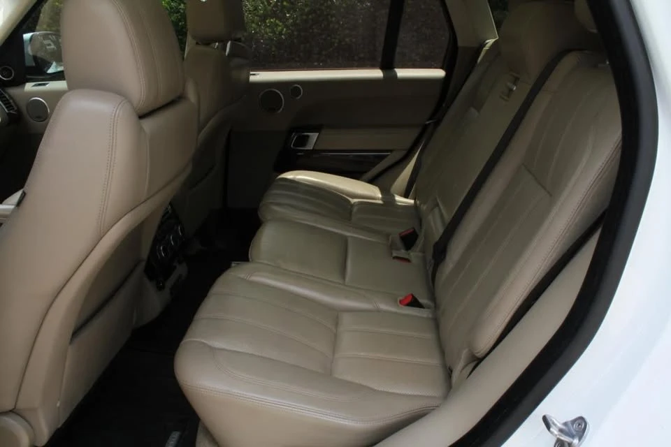 2016 Land Rover Range Rover L405 - Image 11 of 16