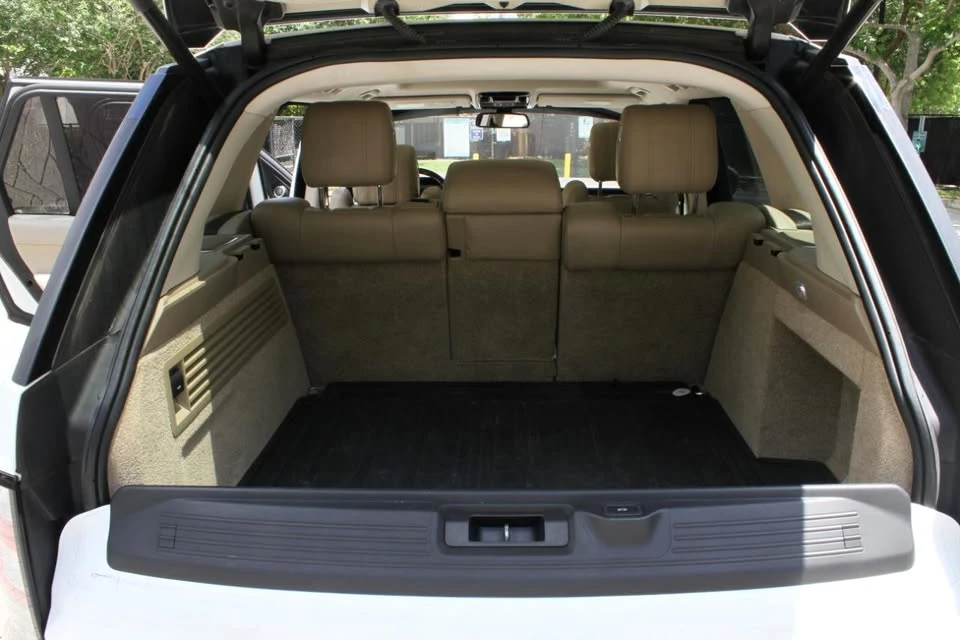 2016 Land Rover Range Rover L405 - Image 12 of 16