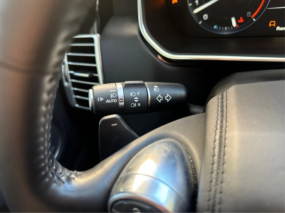 2016 Land Rover Range Rover L405 - Image 17 of 19
