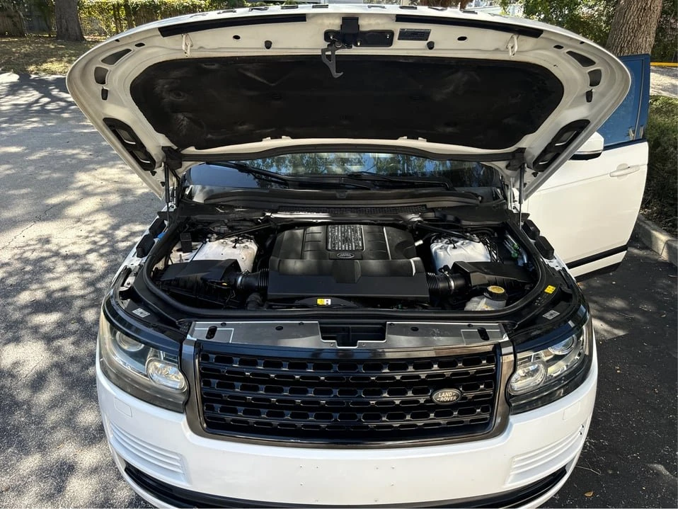 2016 Land Rover Range Rover L405 - Image 11 of 19