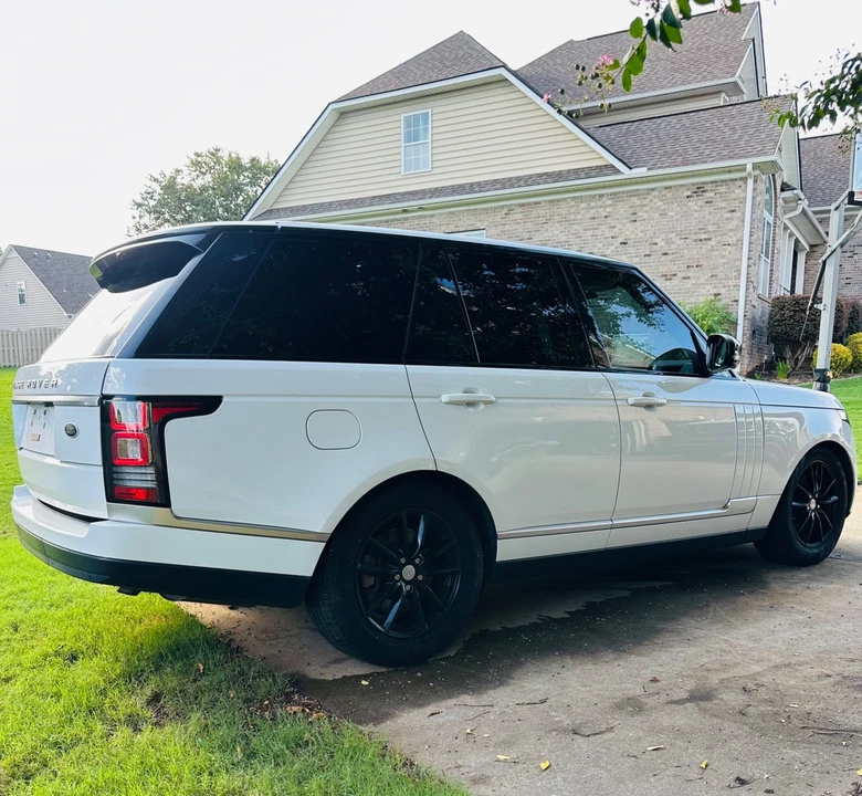 2016 Land Rover Range Rover L405 - Image 5 of 19