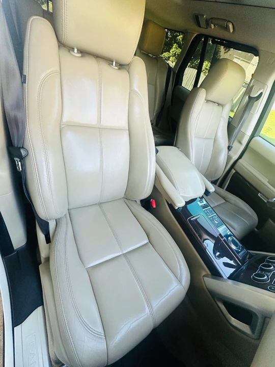 2016 Land Rover Range Rover L405 - Image 9 of 19