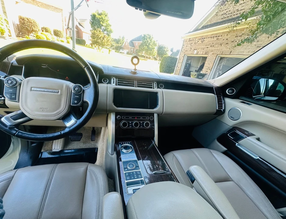 2016 Land Rover Range Rover L405 - Image 16 of 19