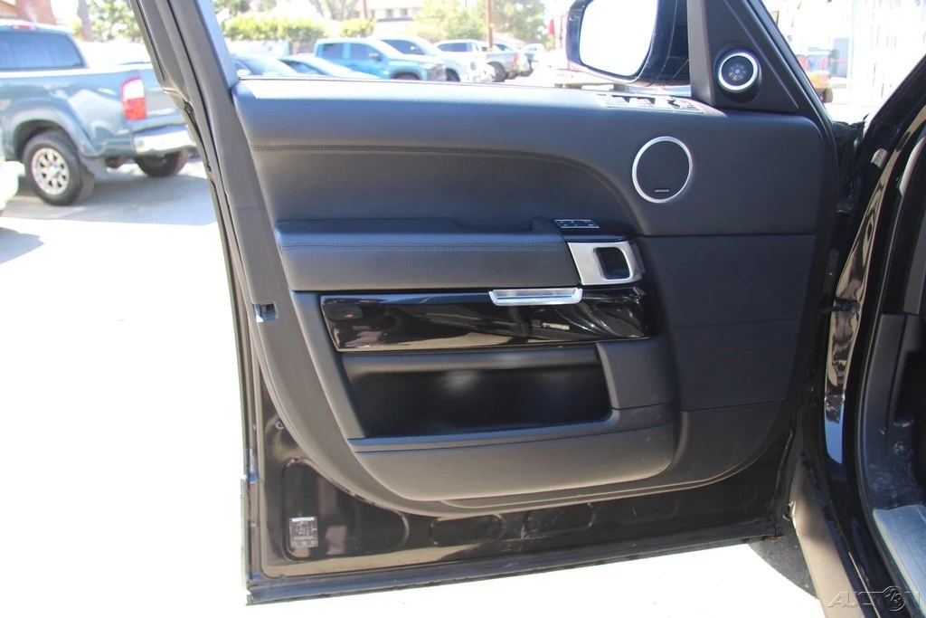 2016 Land Rover Range Rover L405 - Image 13 of 21