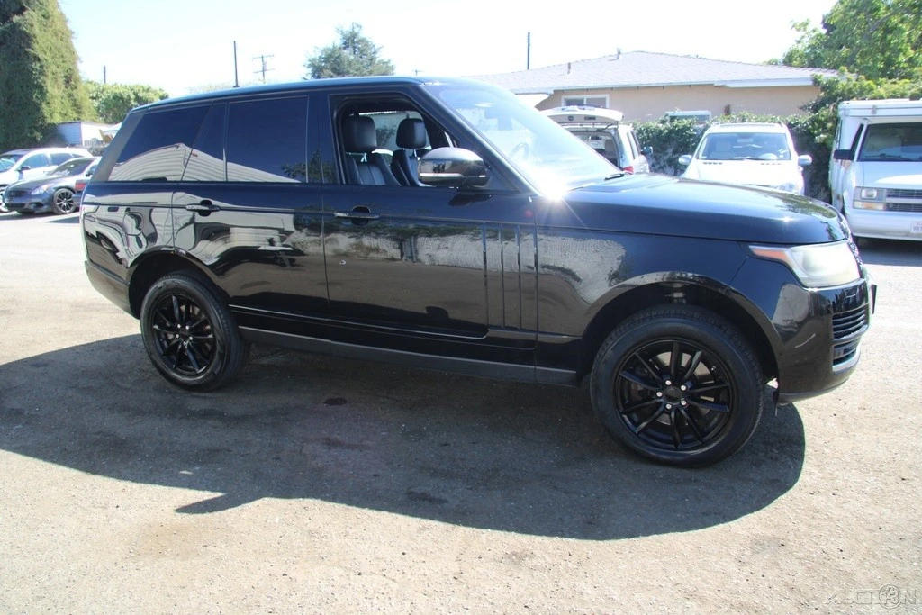 2016 Land Rover Range Rover L405 - Image 9 of 21