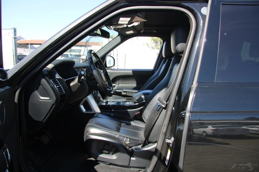 2016 Land Rover Range Rover L405 - Image 14 of 21