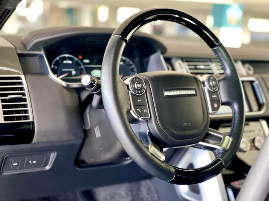2016 Land Rover Range Rover L405 - Image 20 of 31