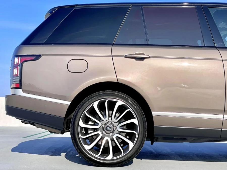 2016 Land Rover Range Rover L405 - Image 18 of 31