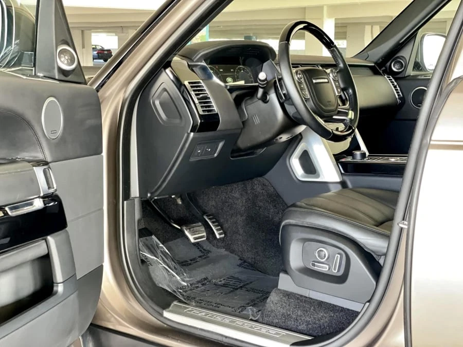 2016 Land Rover Range Rover L405 - Image 24 of 31