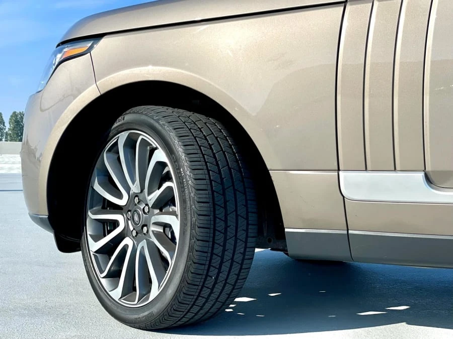 2016 Land Rover Range Rover L405 - Image 11 of 31