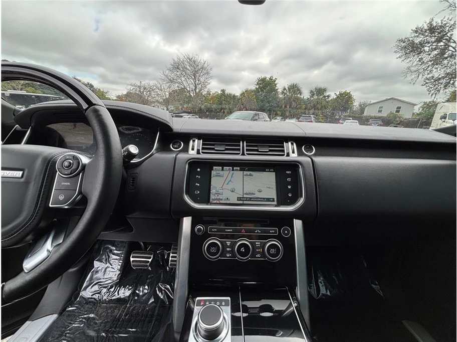 2016 Land Rover Range Rover L405 - Image 11 of 21