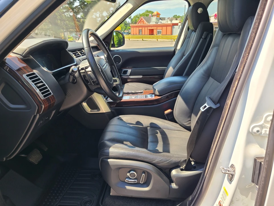 2016 Land Rover Range Rover L405 - Image 10 of 24